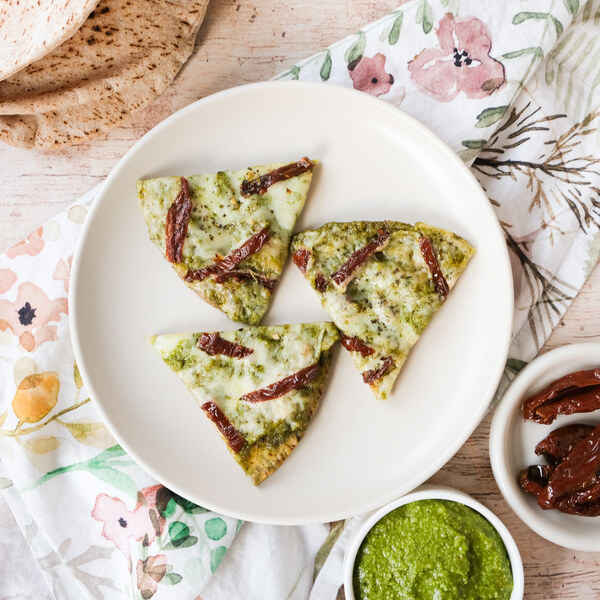 Pita Bread Pizza with Basil Pesto, Mozzarella & SunDried Tomatoes