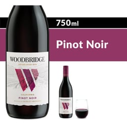 Woodbridge Pinot Noir Red Wine - 750 Ml