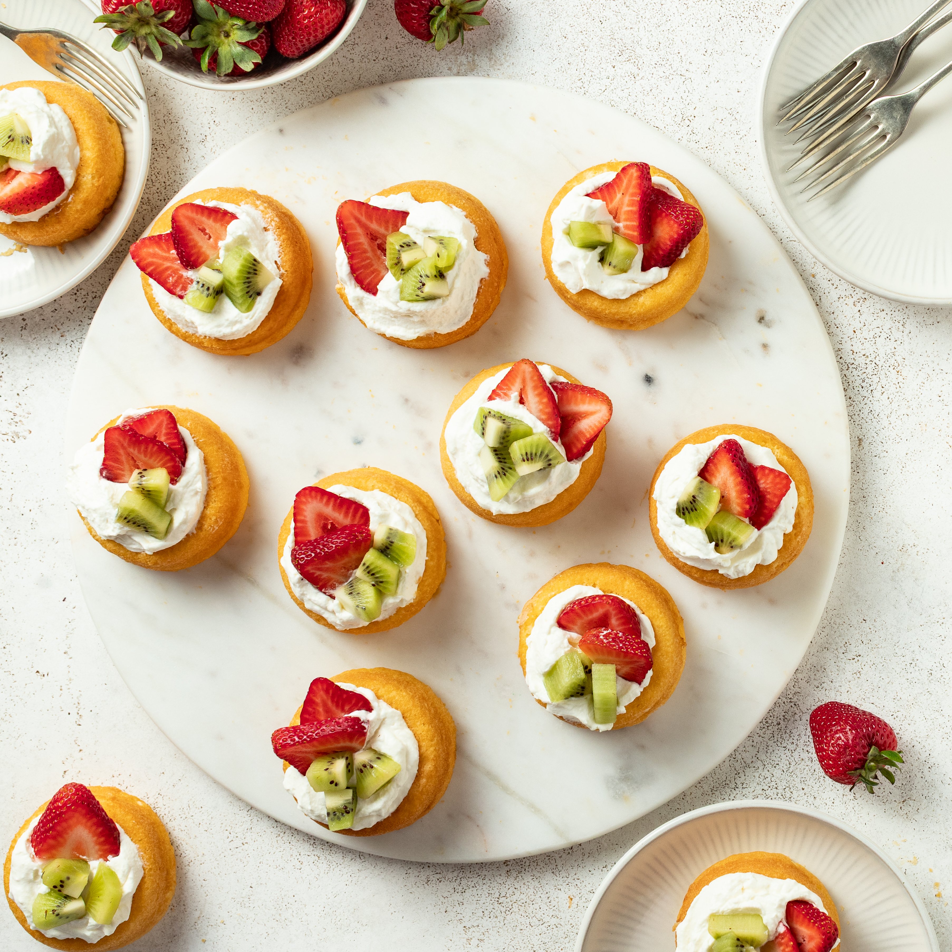 Strawberry-Kiwi Topped Dessert Cake Shells with Mascarpone Whipped Cream