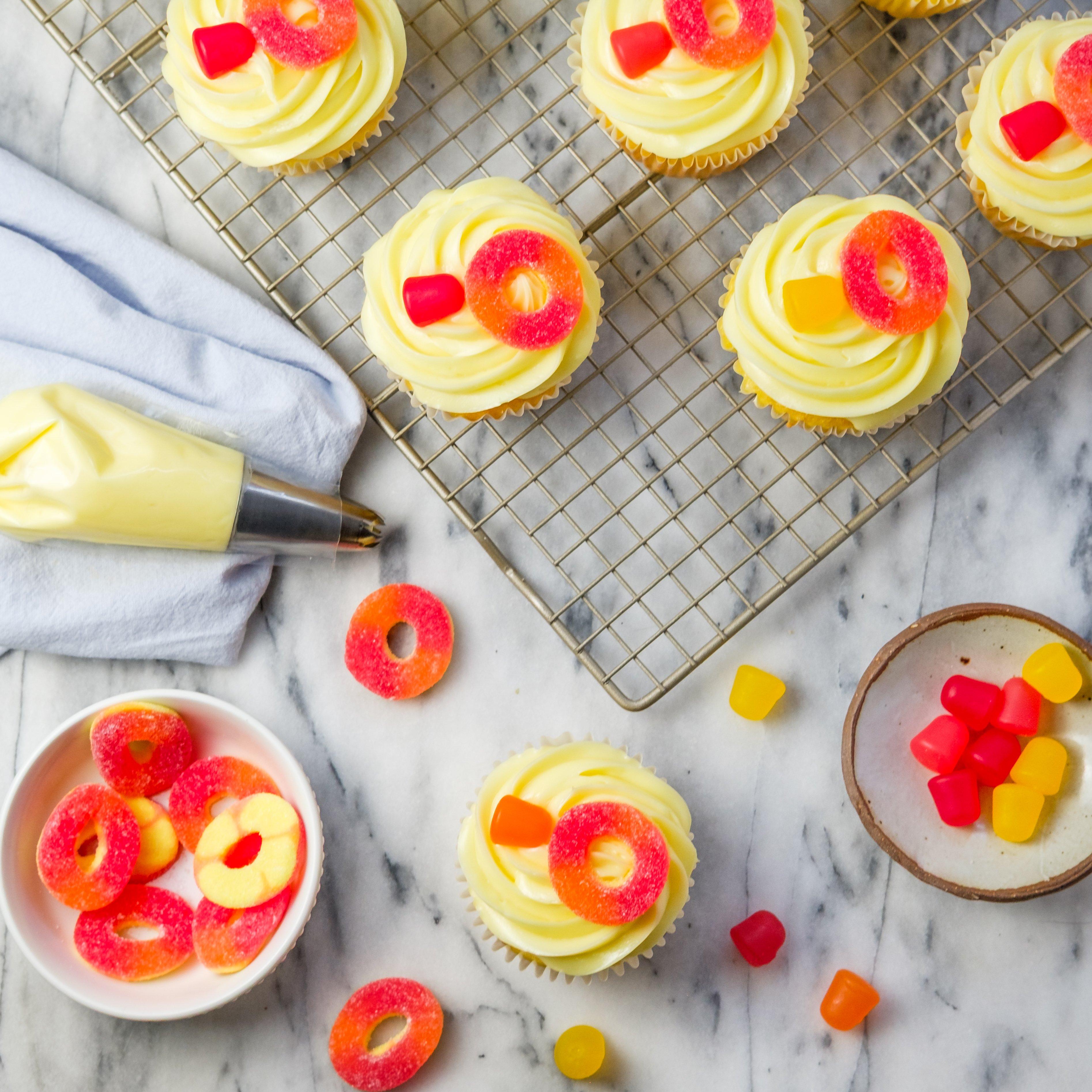 "Engagement Ring" Lemon-Peach Cupcakes
