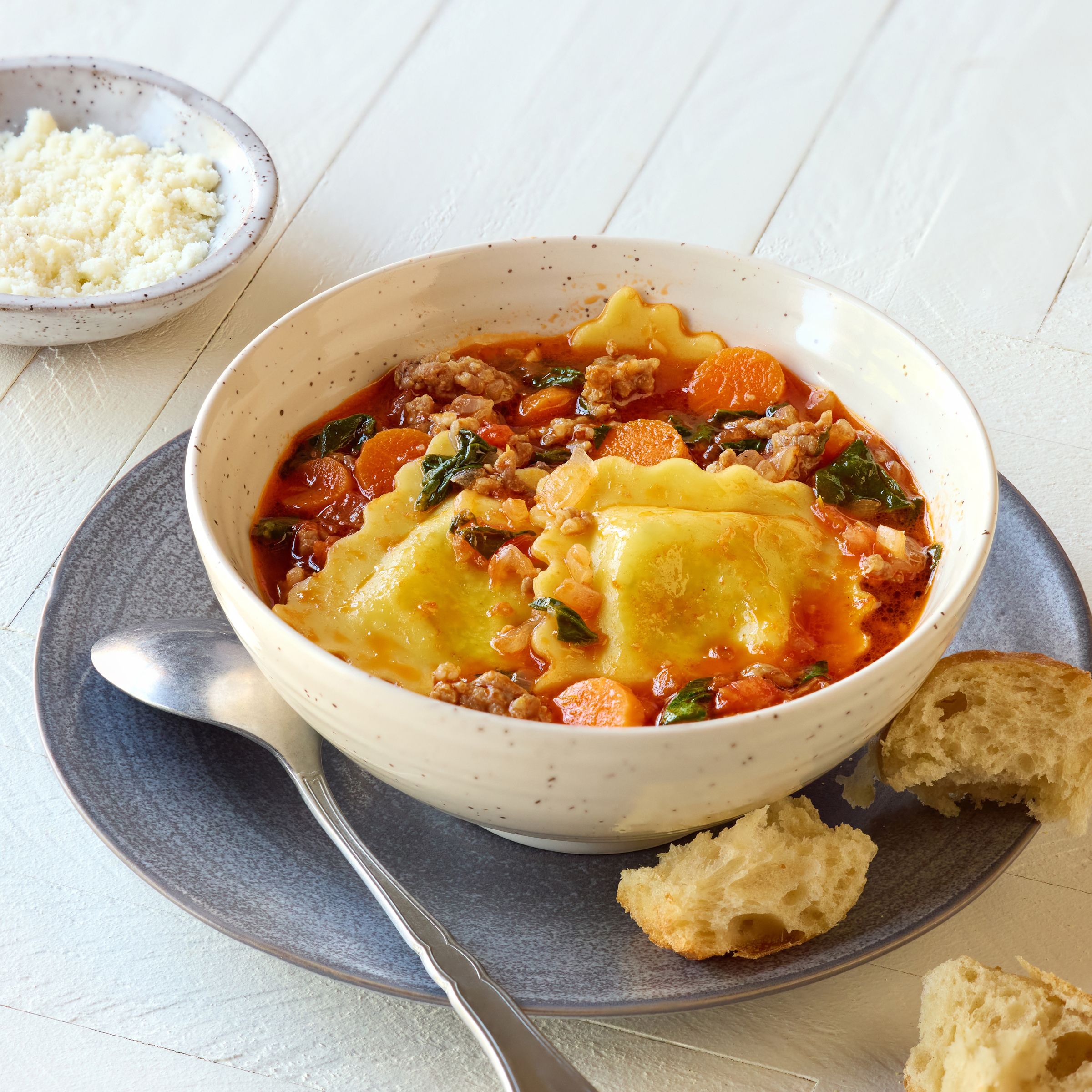 Easy Weeknight Ravioli Soup by Rana®