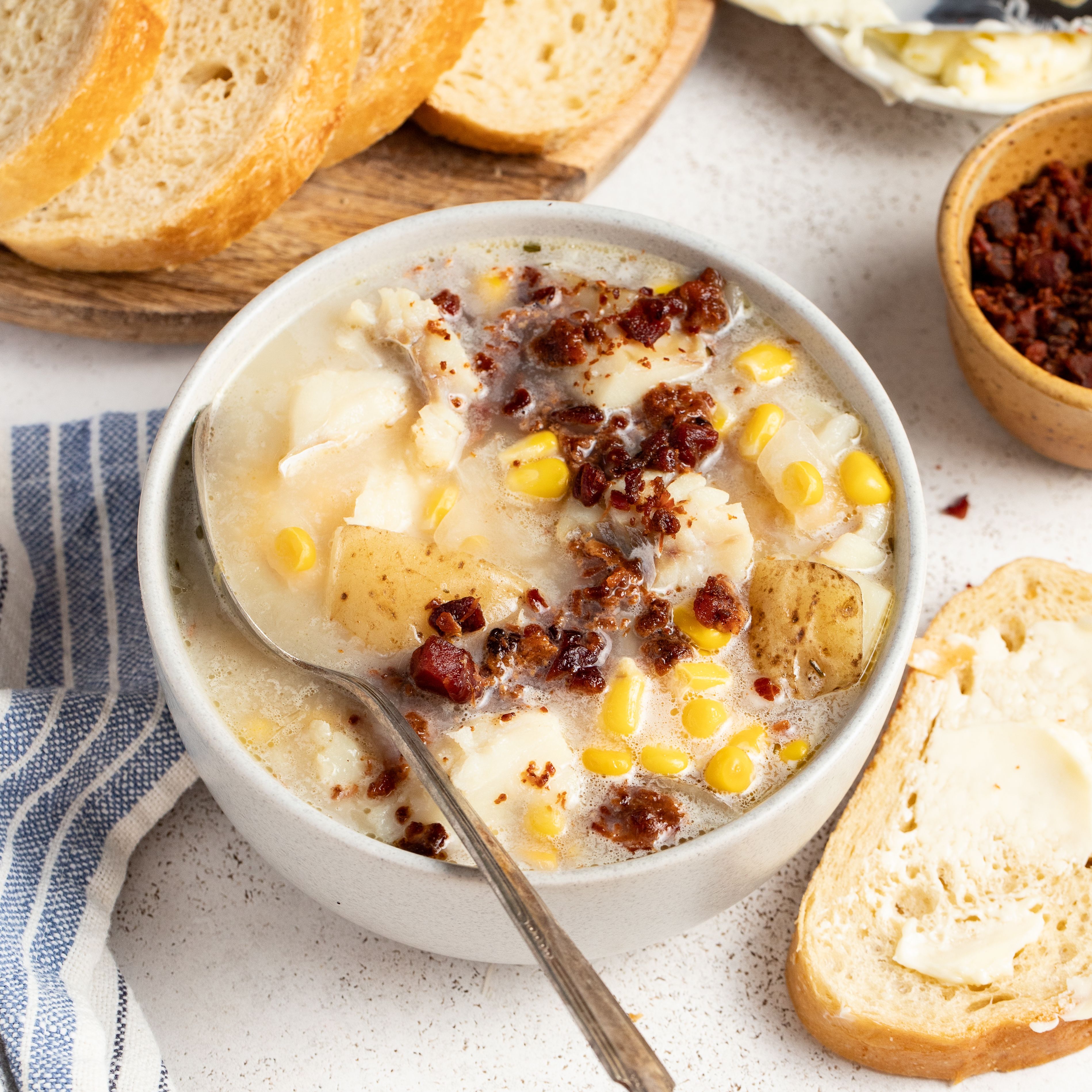 Easy Pressure Cooker Fish Chowder with Potatoes, Fennel, Corn, Bacon & Sourdough