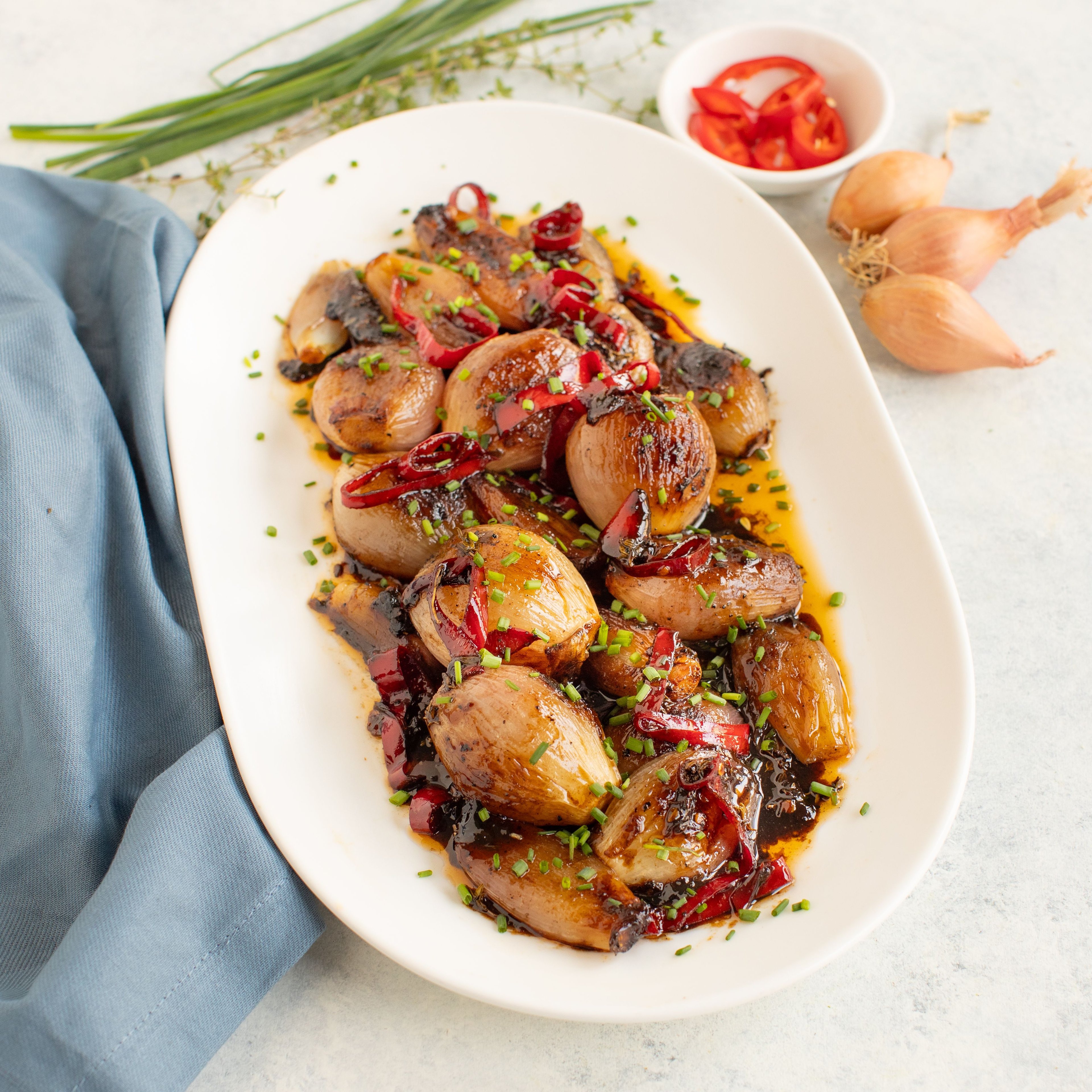 Roasted Brown Sugar-Glazed Shallots with Red Chili & Thyme