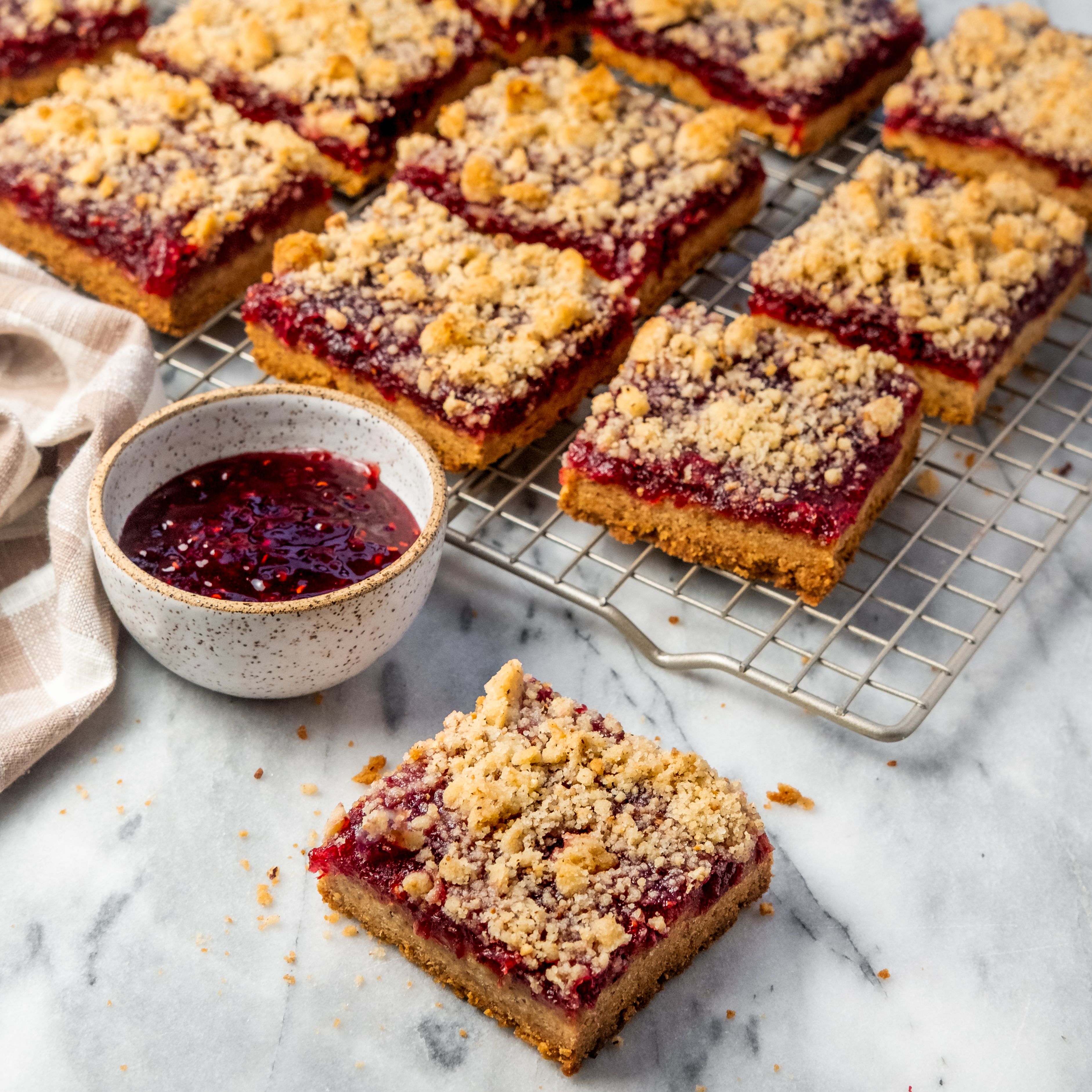 Cranberry-Raspberry “Linzertorte” Crumble Tart