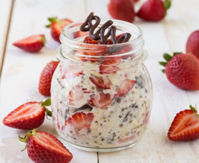 Chocolate Covered Strawberry Overnight Oats Safeway
