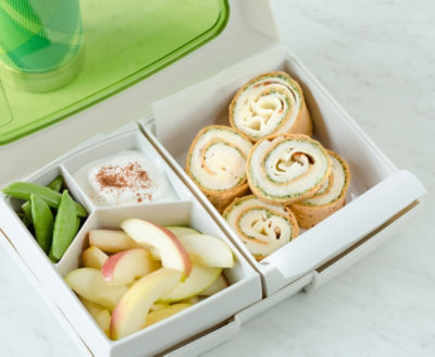 Turkey Pesto Pinwheels