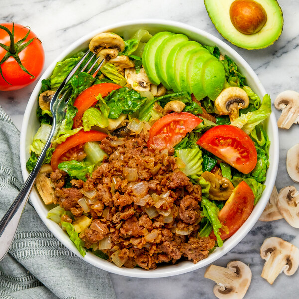 Vegan "Cheeseburger" Salad with Veggie Ground, Tomato & Mushrooms