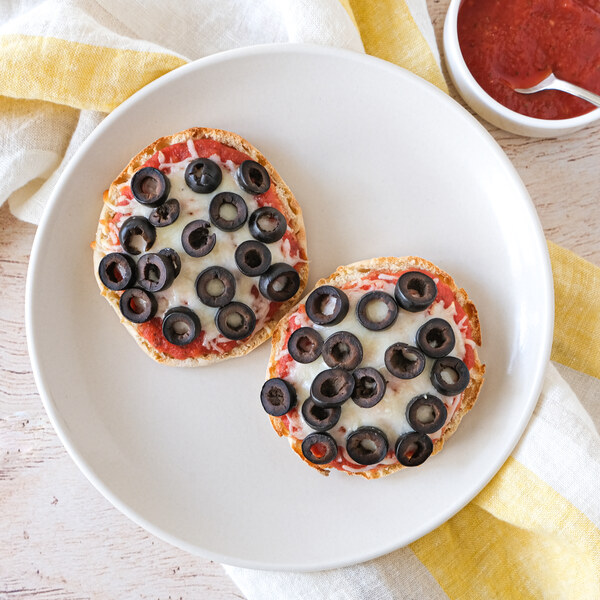 English Muffin Pizzas with Tomato Sauce, Cheese & Olives