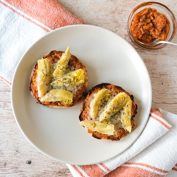 English Muffin Pizzas with Sun-Dried Tomato Pesto & Artichokes