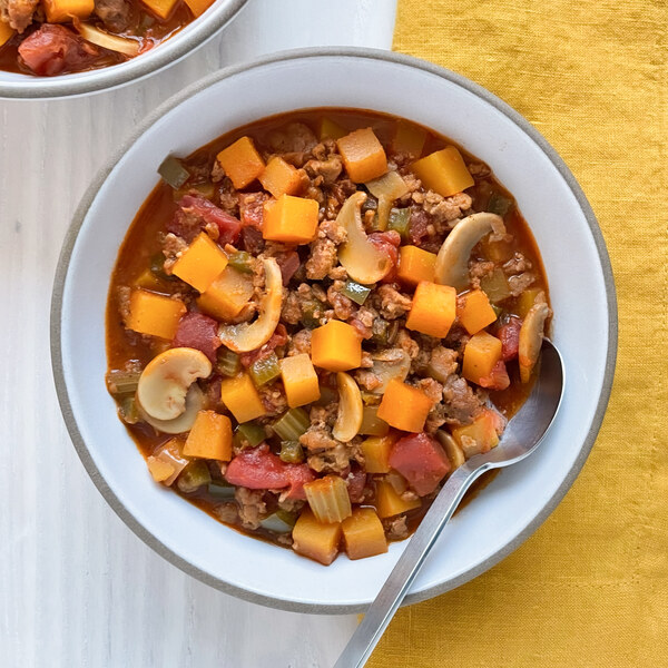 Mild Veggie Ground Chili with Butternut Squash, Bell Pepper & Mushroom