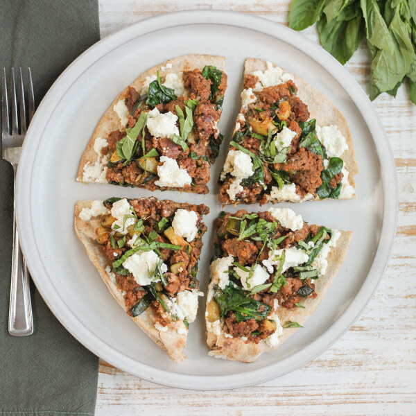 Veggie Ground-Ricotta Pita Pizza with Zucchini, Spinach & Basil