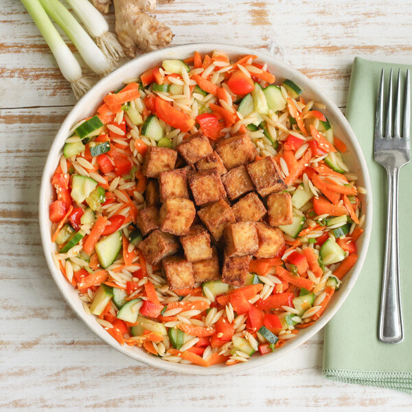 Sesame-Ginger Orzo Pasta Salad with Crispy Tofu, Carrot & Bell Pepper