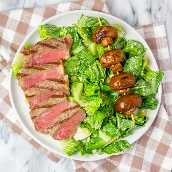Grilled Steak & Mushroom Salad with Creamy Garlic Dressing