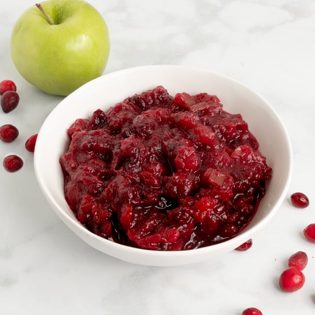 Homemade Cranberry Sauce with Apple