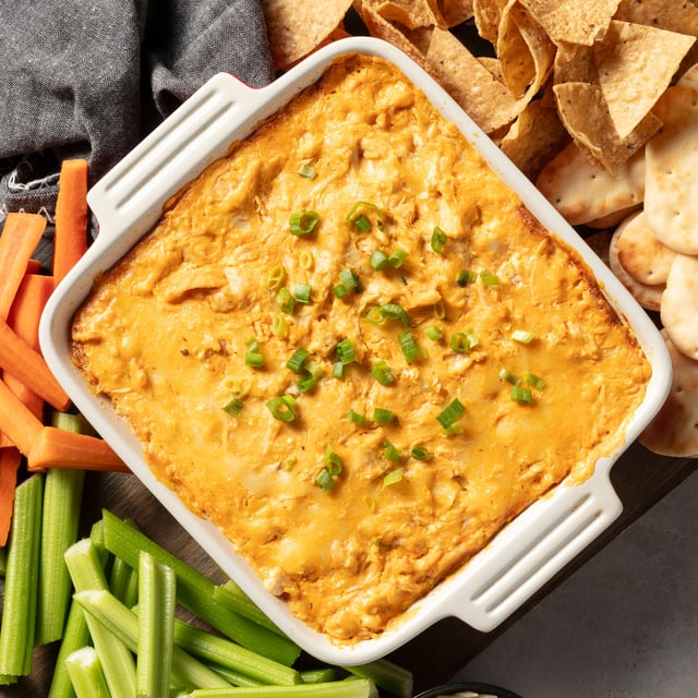 Cheesy Buffalo Chicken Dip by Sargento®