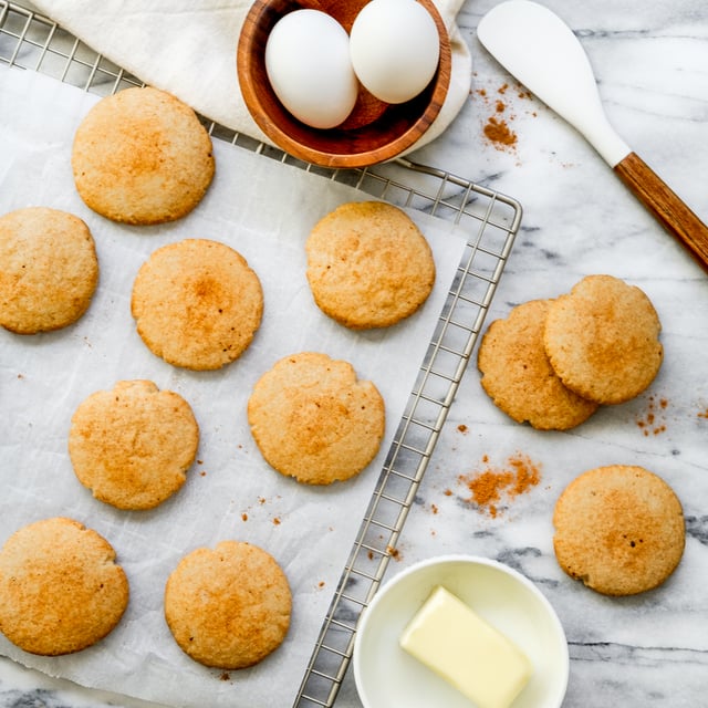 Pumpkin Spice-Scented Snickerdoodles
