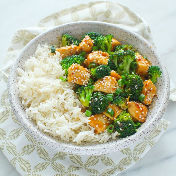 Sesame Chicken & Broccoli with Basmati Rice | Tom Thumb