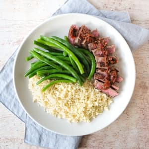 Near East Couscous Pearled Mix Roasted Garlic & Olive Oil Box