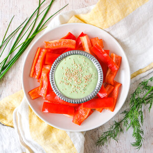 Creamy Artichoke-Green Goddess Cottage Cheese Dip with Bell Pepper