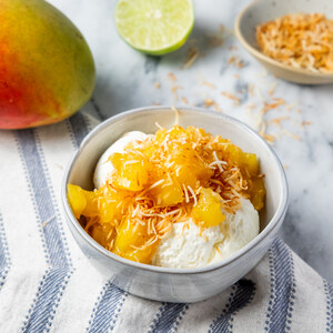 Alden's Organic Vanilla Bean Ice Cream - 1.5 Quarts - balduccis