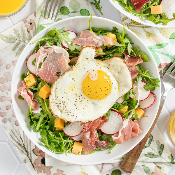 Arugula Breakfast Salad with Fried Egg, Prosciutto, Cheddar & Radish
