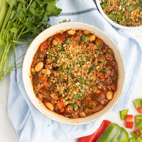 Vegan Chili-Style Soup with White Beans, Peppers & Bread Crumbs