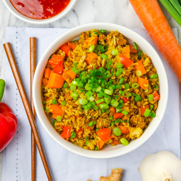 Indian-Style Fried Rice with Veggie Ground, Carrots, Peppers & Peas