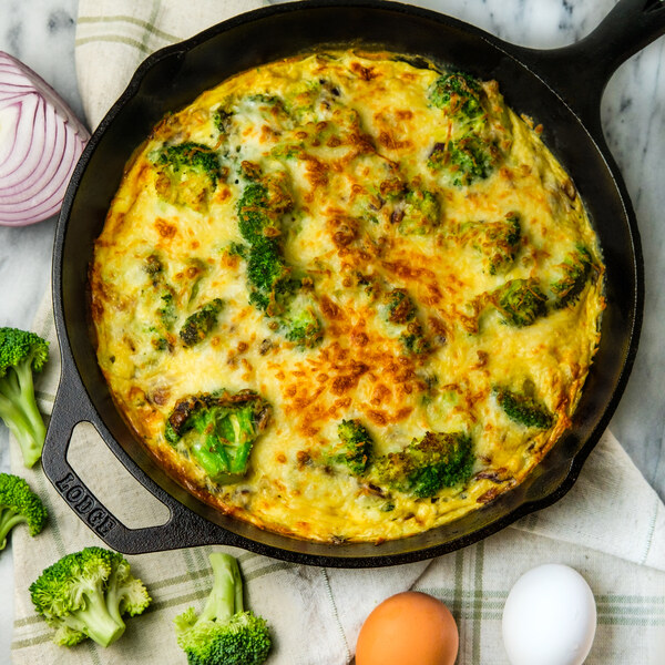 Broccoli, Red Onion & Cottage Cheese Frittata